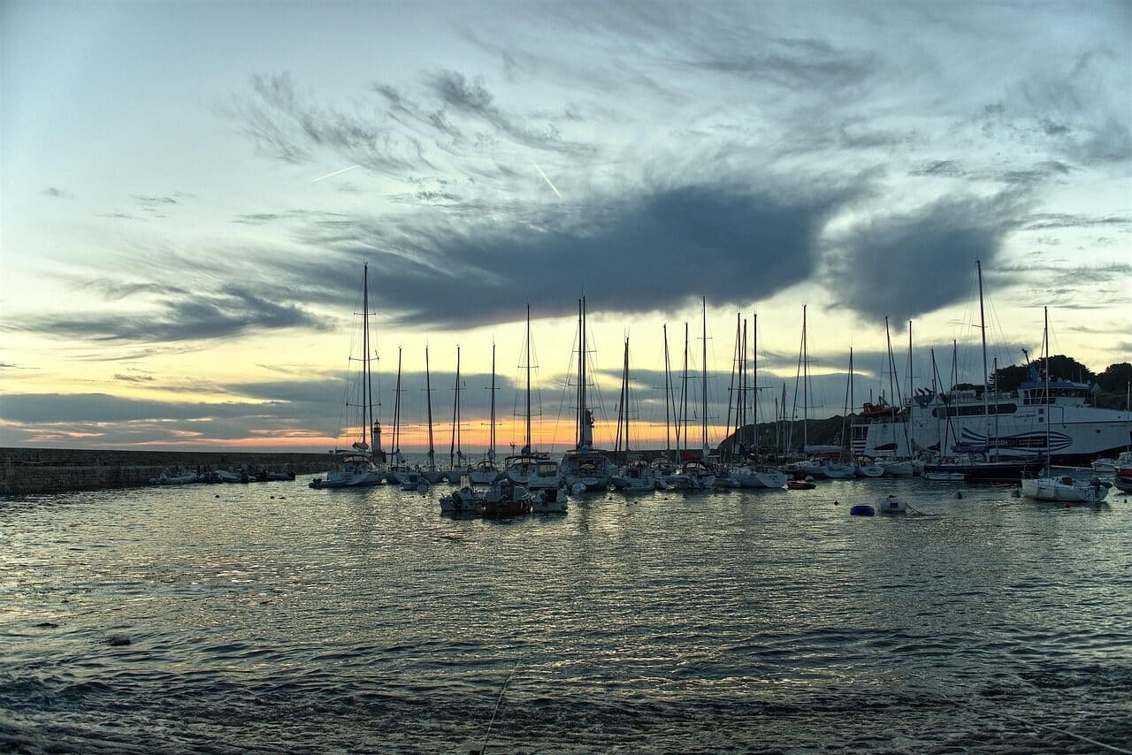 Photo by 31259093 sea, port, dawn, brittany, europe, france, groix, intercelt kilt, morbihan